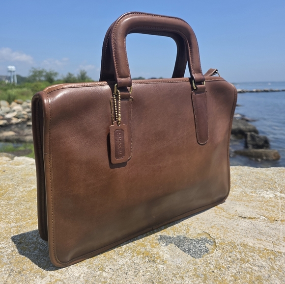 Vintage Coach Slim Satchel Standard, Original NYC Factory - Picture 6 of 16